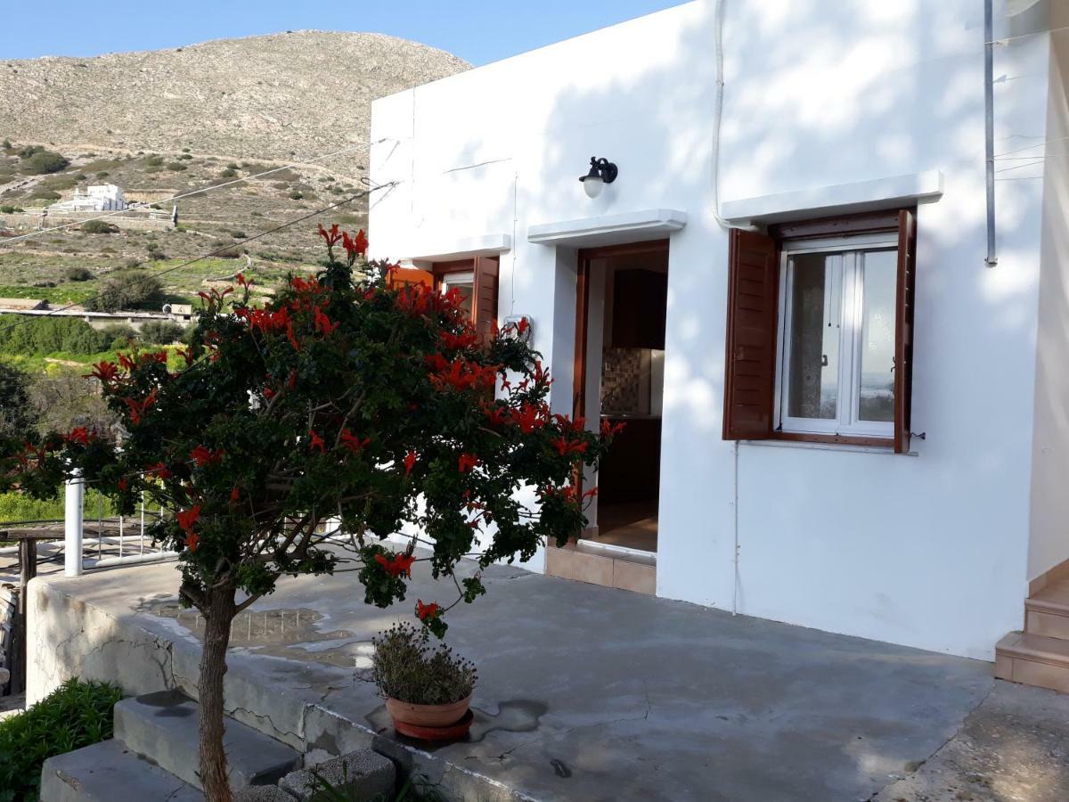 Maria Guesthouse Kini Exterior foto
